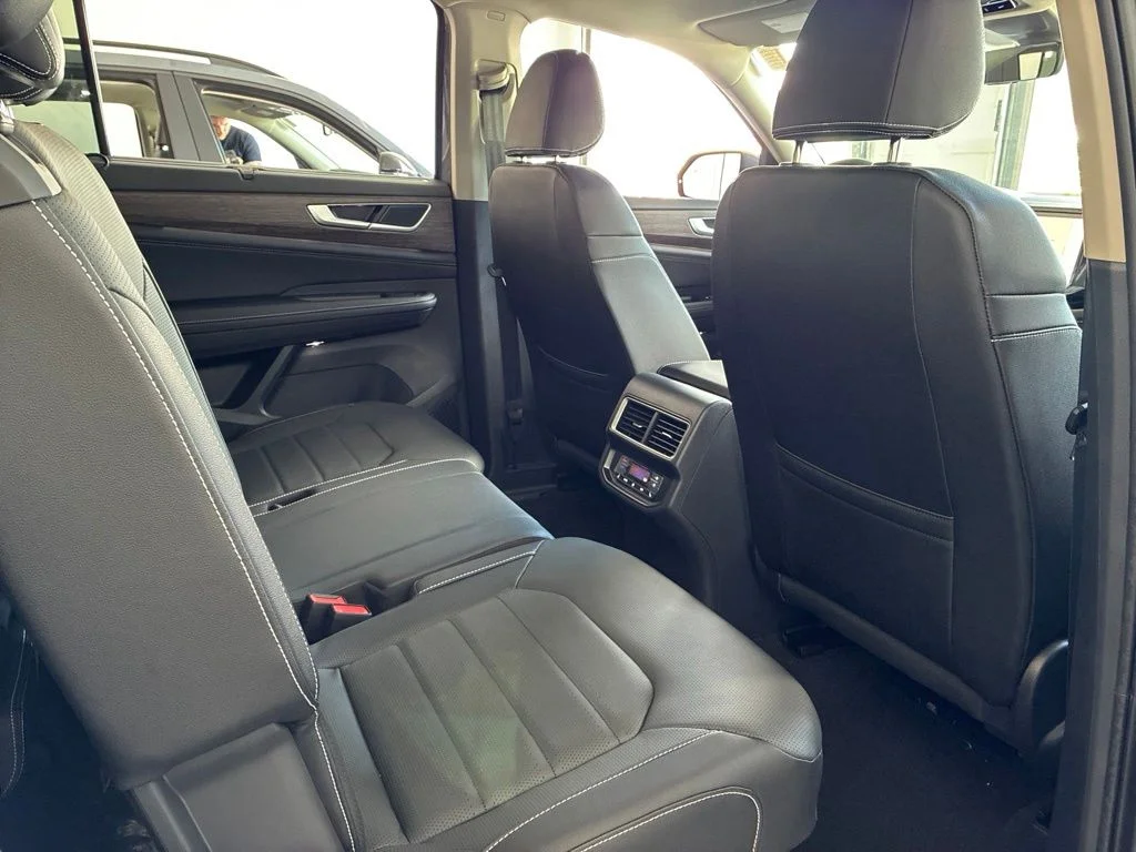 New 2026 Gray Volkswagen 2.0T SEL image 34