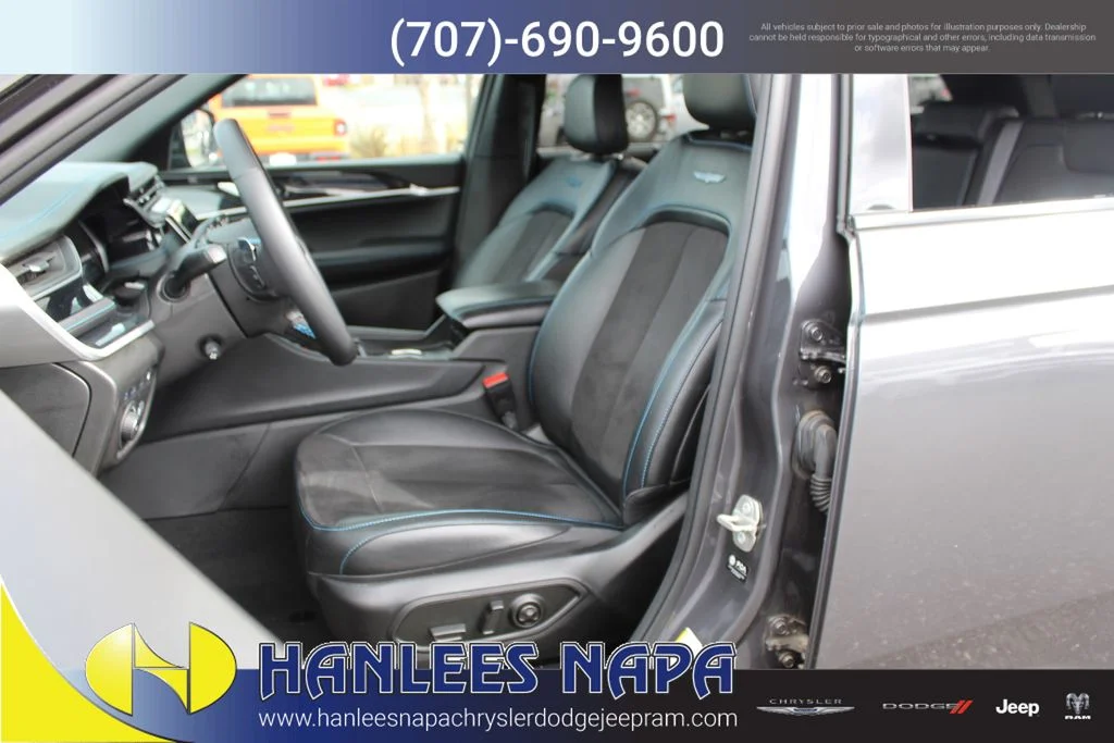 Used 2023 Gray Jeep Trailhawk 4xe image 15