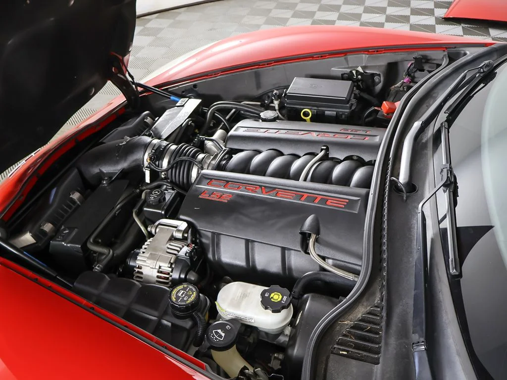 Used 2006 Red Chevrolet Base image 14