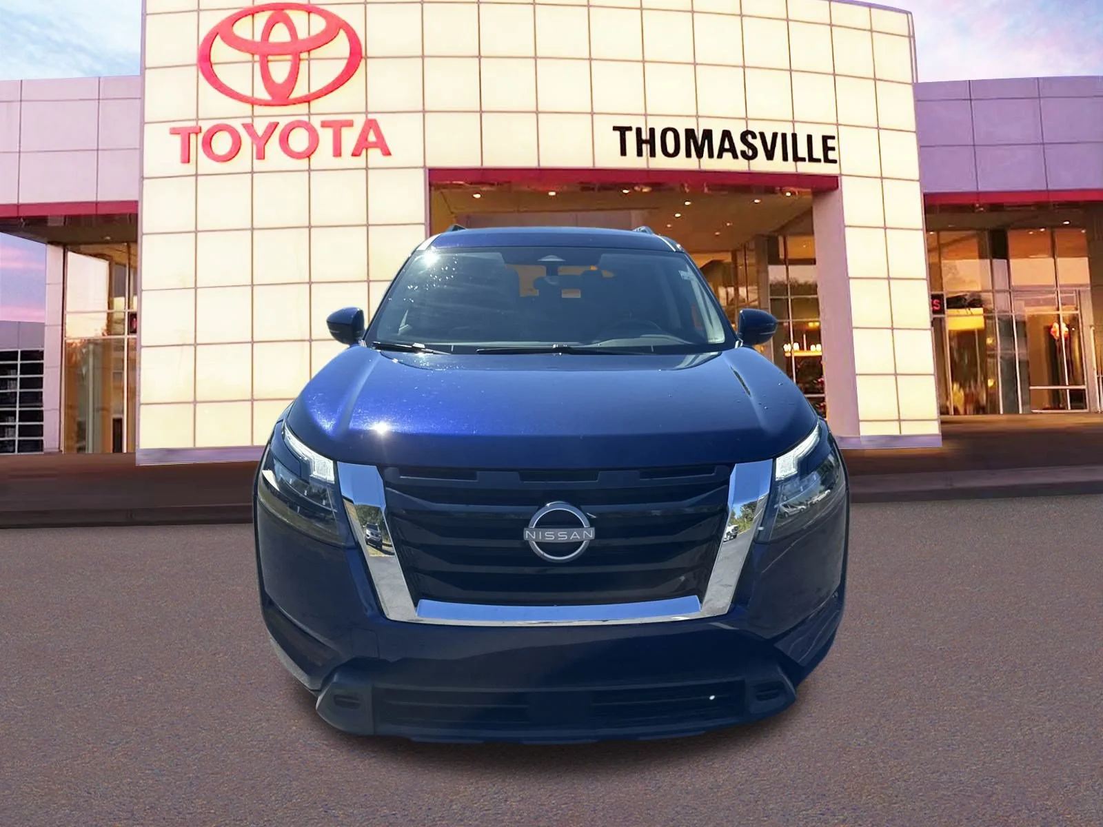 Used 2025 Deep Ocean Blue Pearl Nissan  image 2