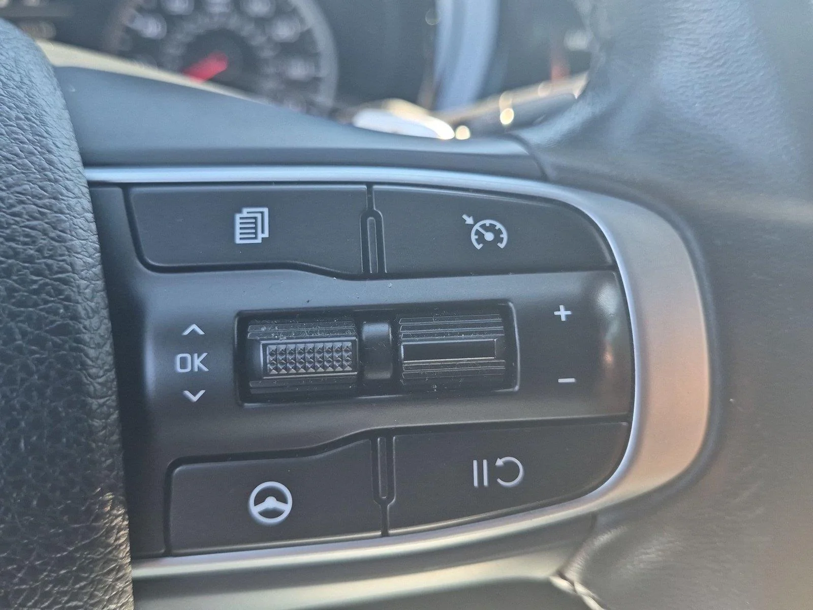 Used 2024 Ebony Black Kia GT image 20
