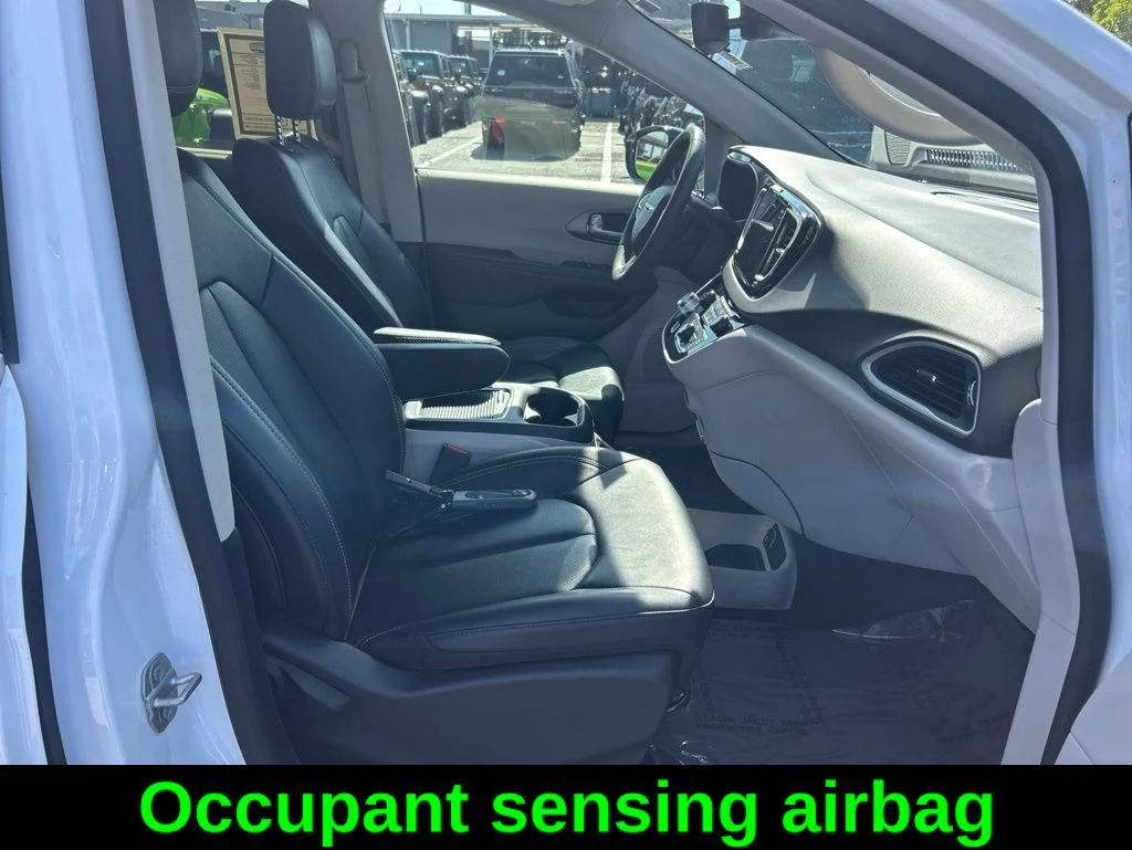 Certified Used 2024 White Chrysler Touring L image 17