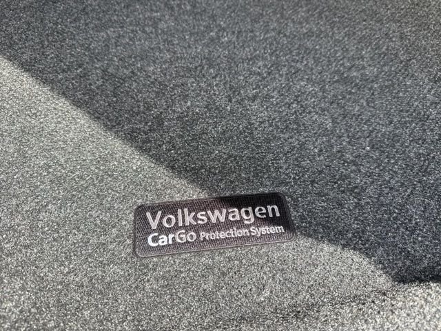 New 2026 Black Pearl Volkswagen 2.0T SE image 8