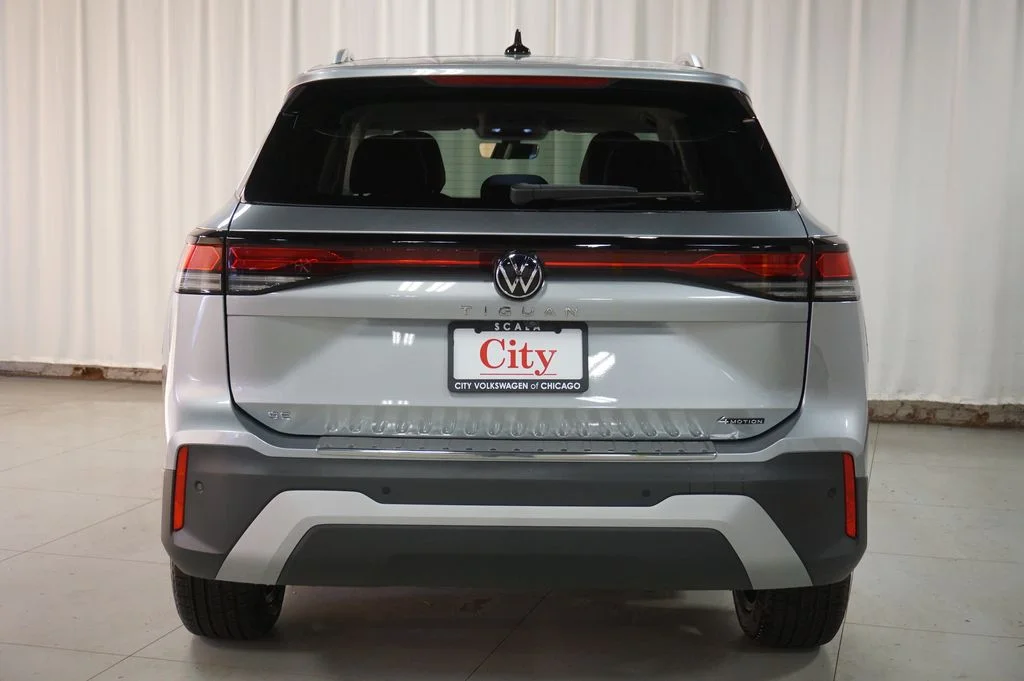 New 2026 Pyrite Silver Metallic Volkswagen 2.0T SE image 6