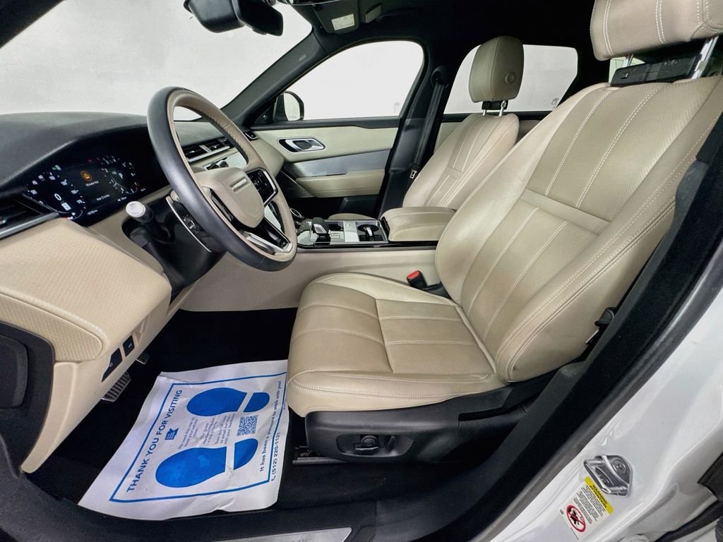 Used 2021 Fuji White Land Rover P250 R-Dynamic S image 25