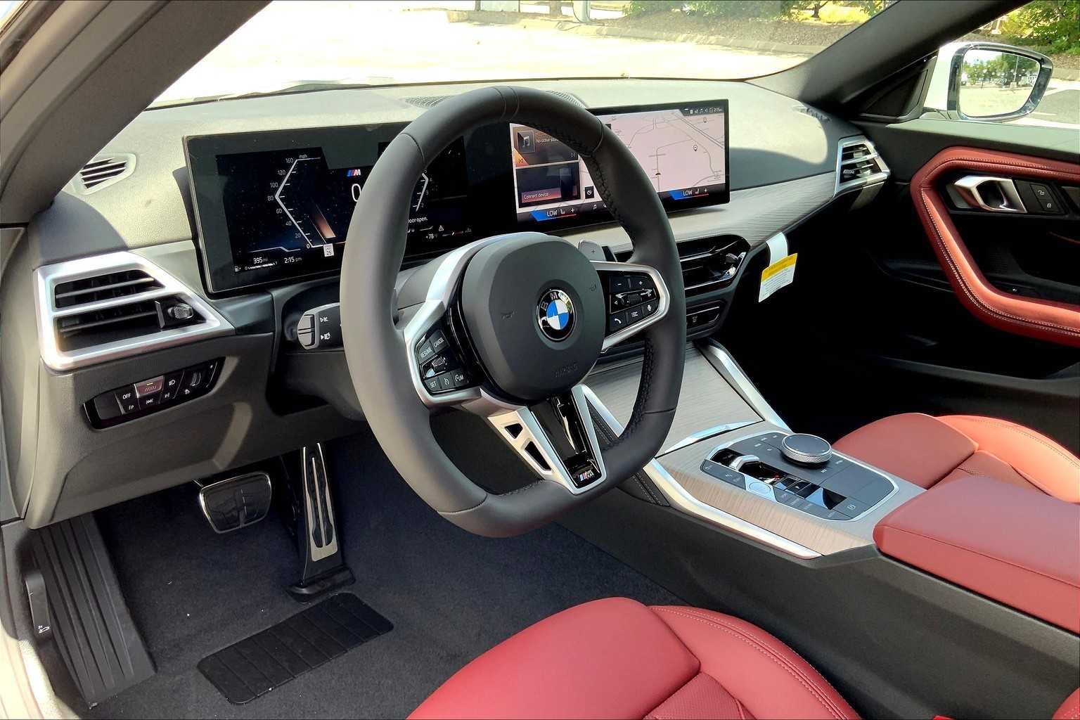 2025 BMW 2 Series 230i - Photo 8
