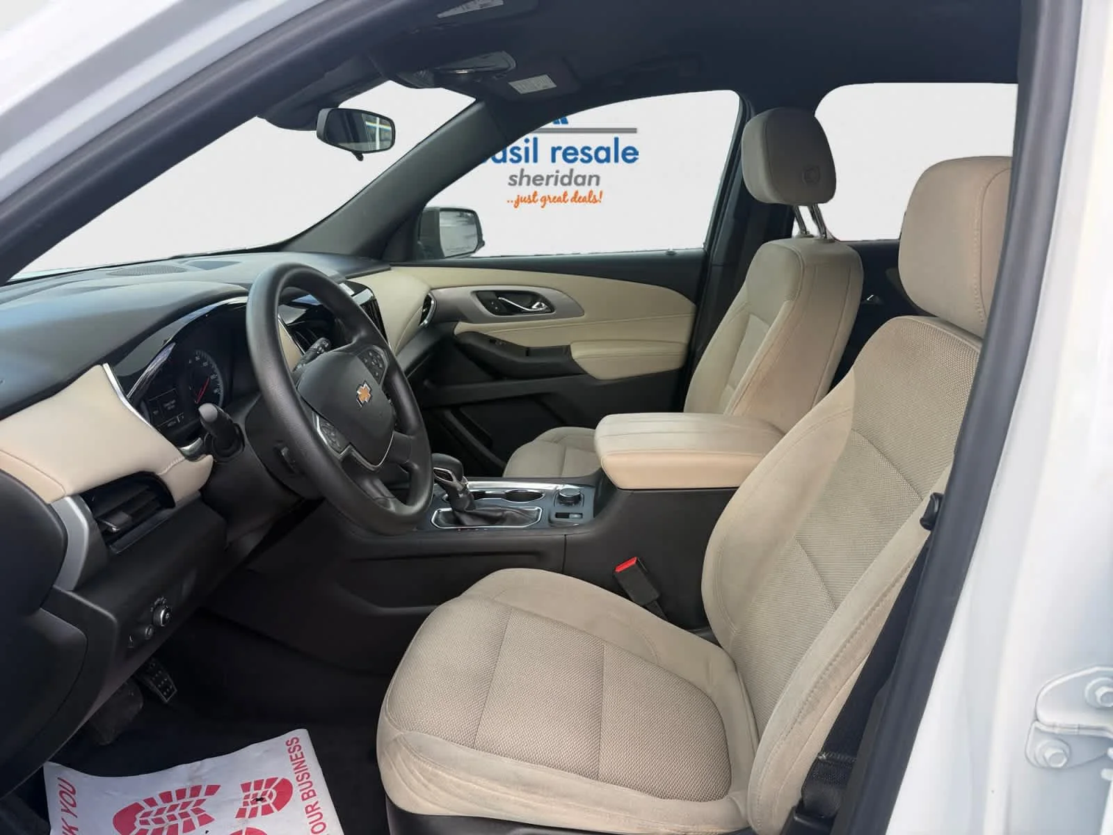 Used 2022 Summit White Chevrolet LS image 10