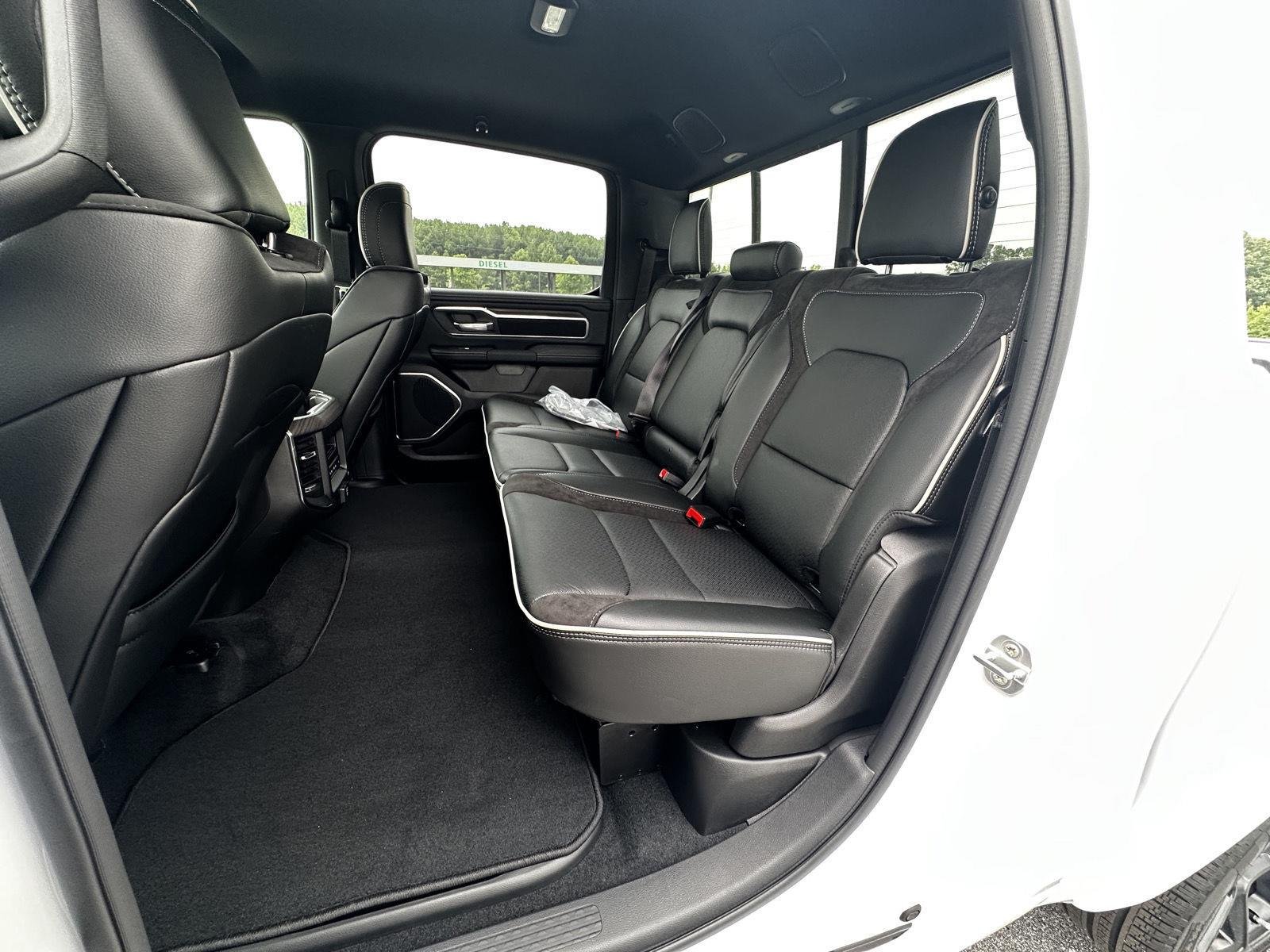 New 2026 Bright White Clear-Coat Exterior Paint RAM Laramie image 11