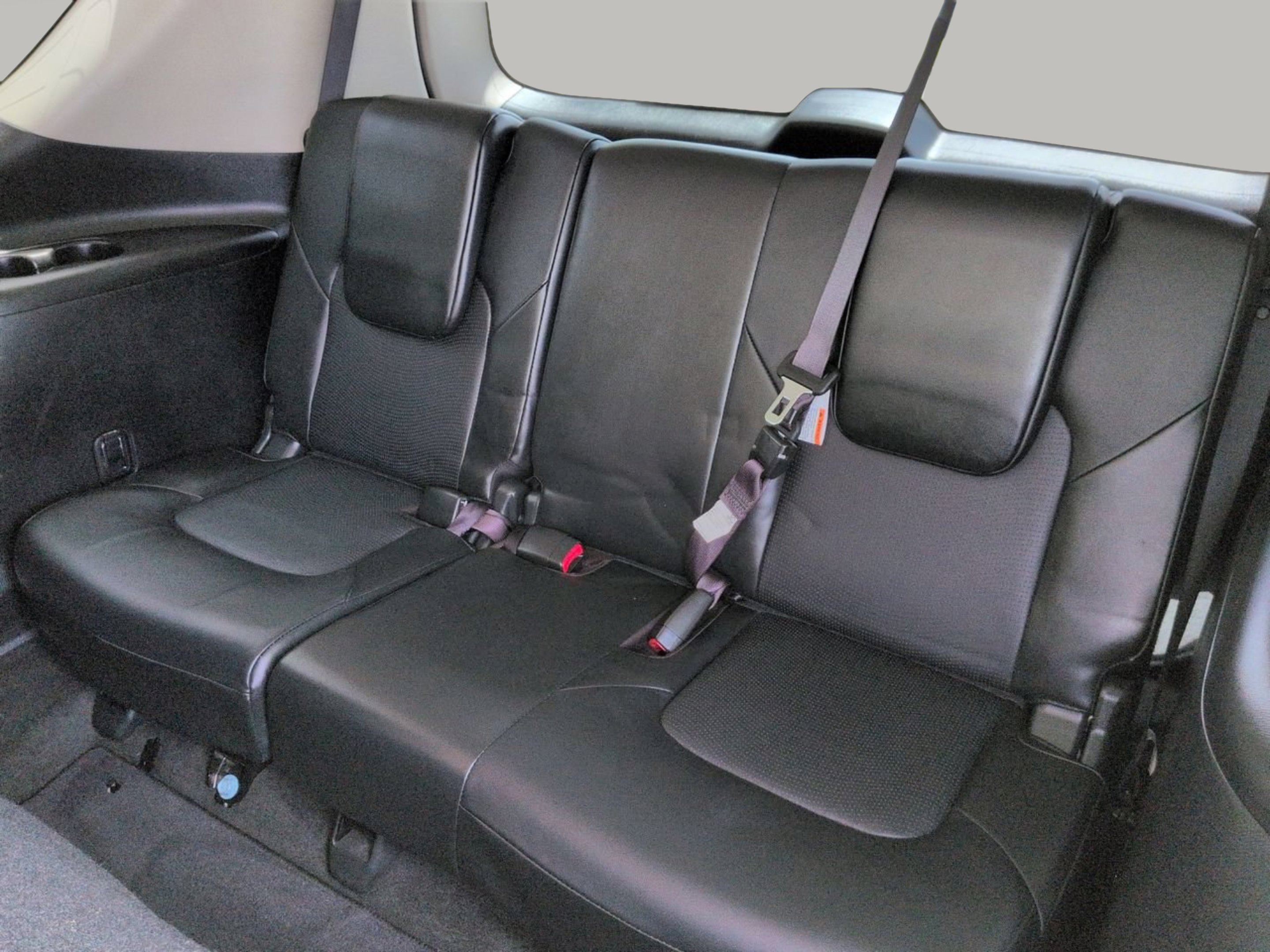 Used 2019 Hermosa Blue Pearl Nissan SL image 19