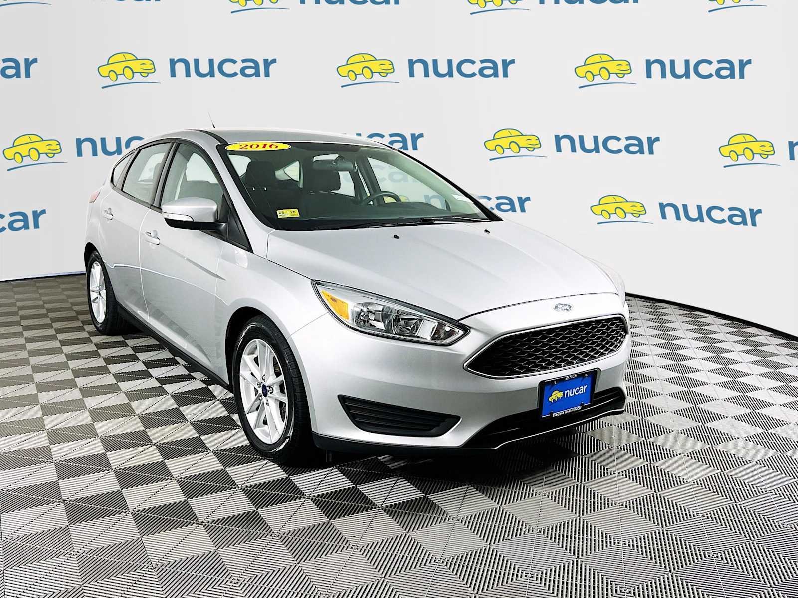 2016 Ford Focus 5 Door Hatch SE's photo