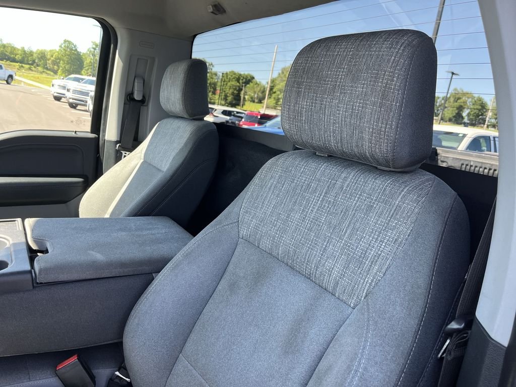 Used 2022 Black Ford XLT image 11