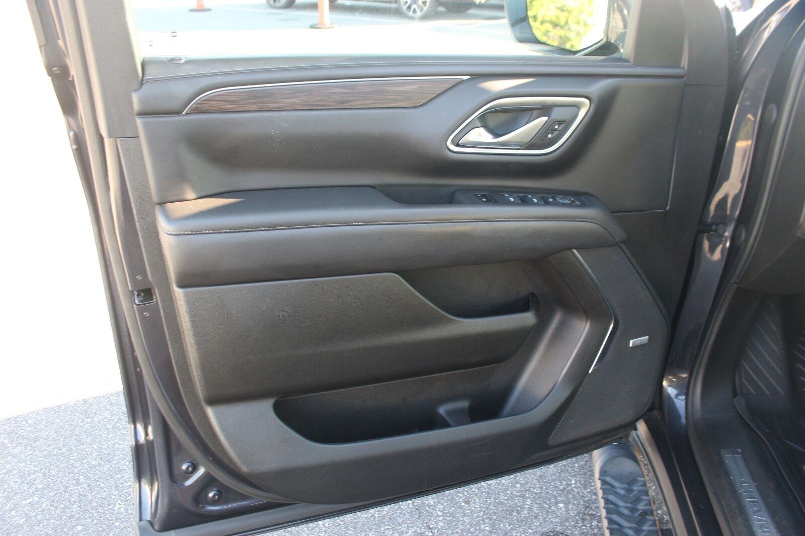 Used 2023 DARK ASH METALLIC Chevrolet Z71 image 14