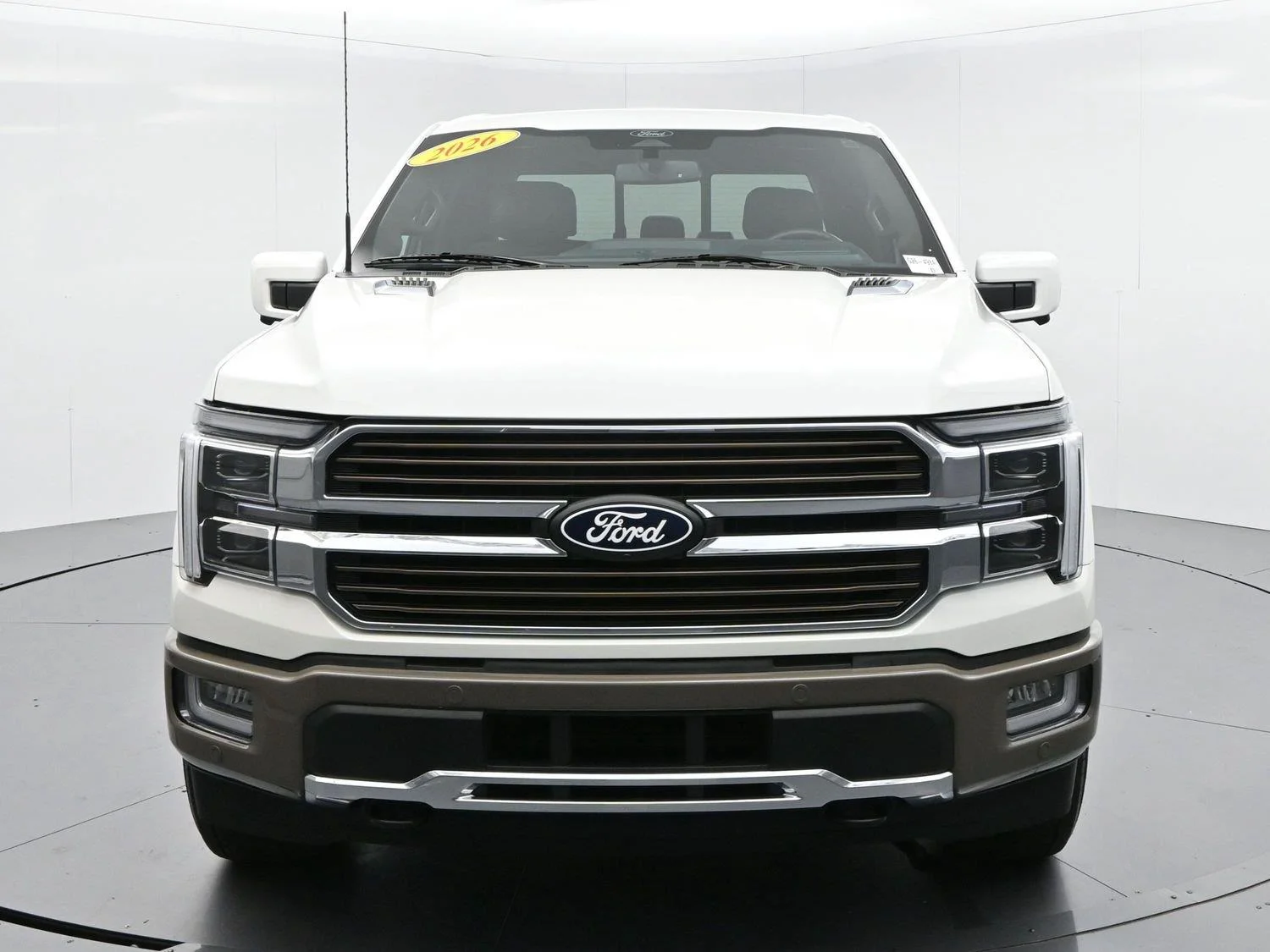 Used 2026 Star White Metallic Tri-coat Ford King Ranch image 2