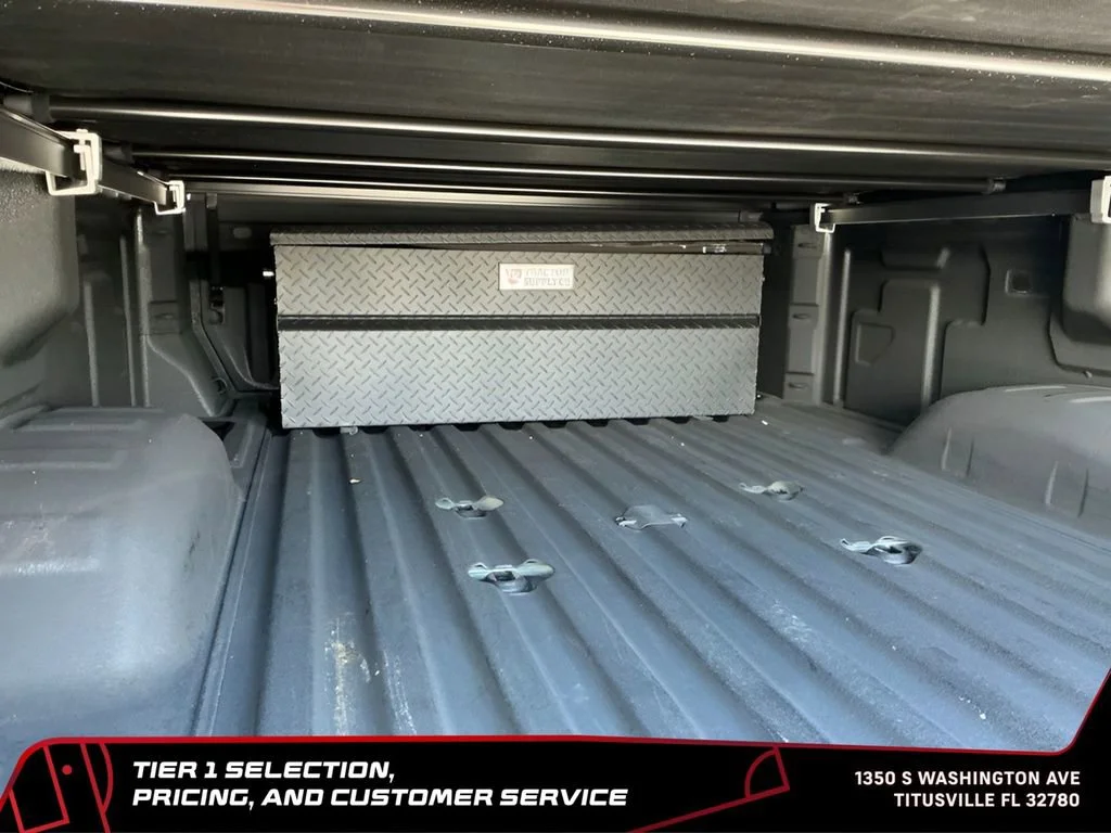 Used 2025 Summit White Chevrolet LTZ DRW image 18