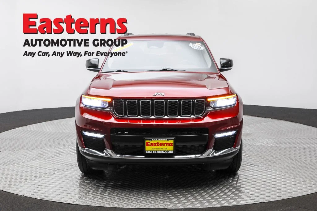 Used 2021 Red Jeep Limited image 2