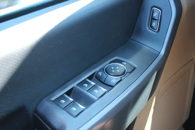 Used 2021 Silver Ford XLT image 17