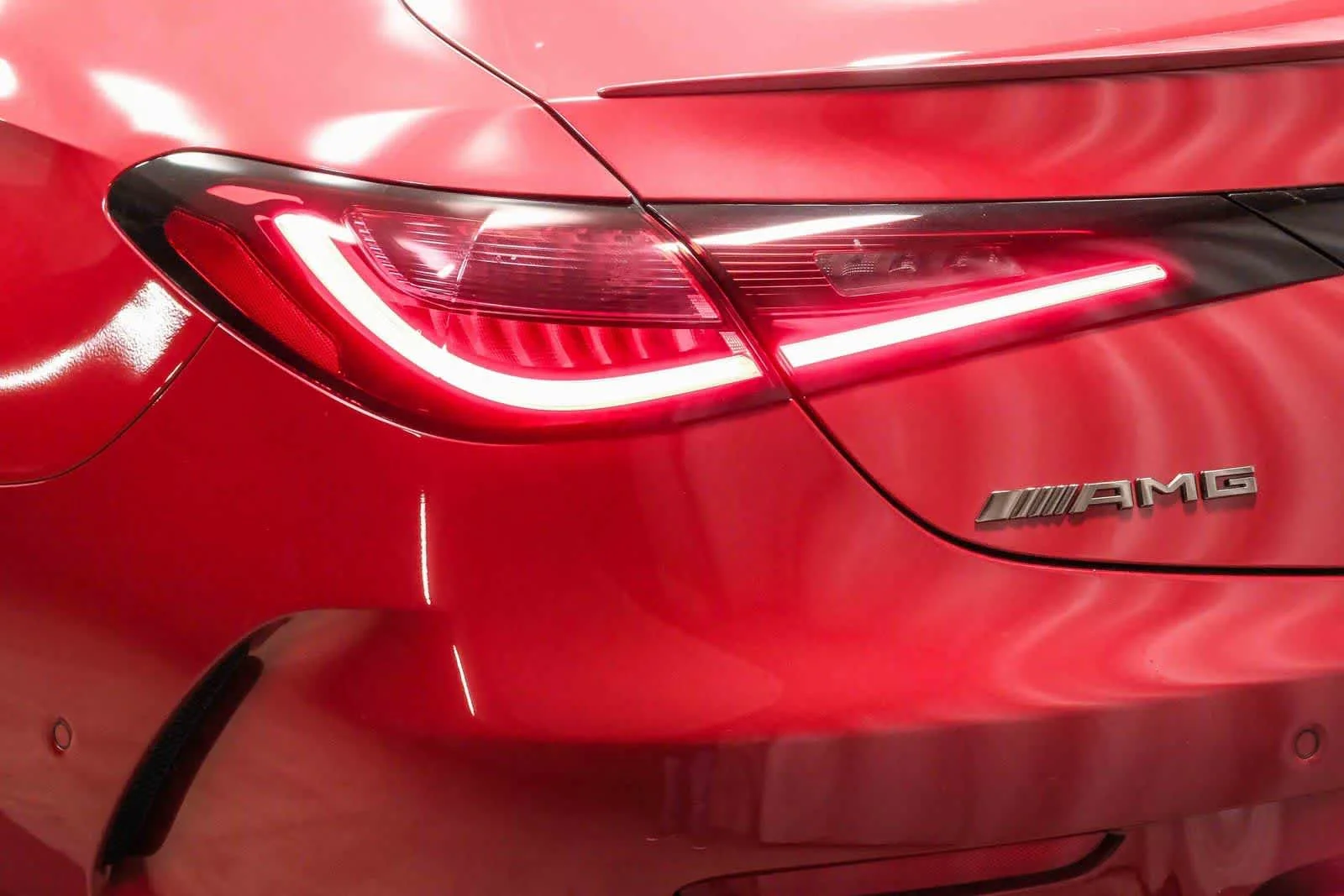 New 2026 MANUFAKTUR Patagonia Red Metallic Mercedes-Benz AMG® CLE 53 image 7
