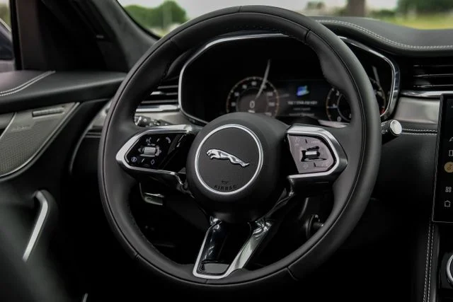 2026 Jaguar F-Pace R-Dynamic S - Photo 20