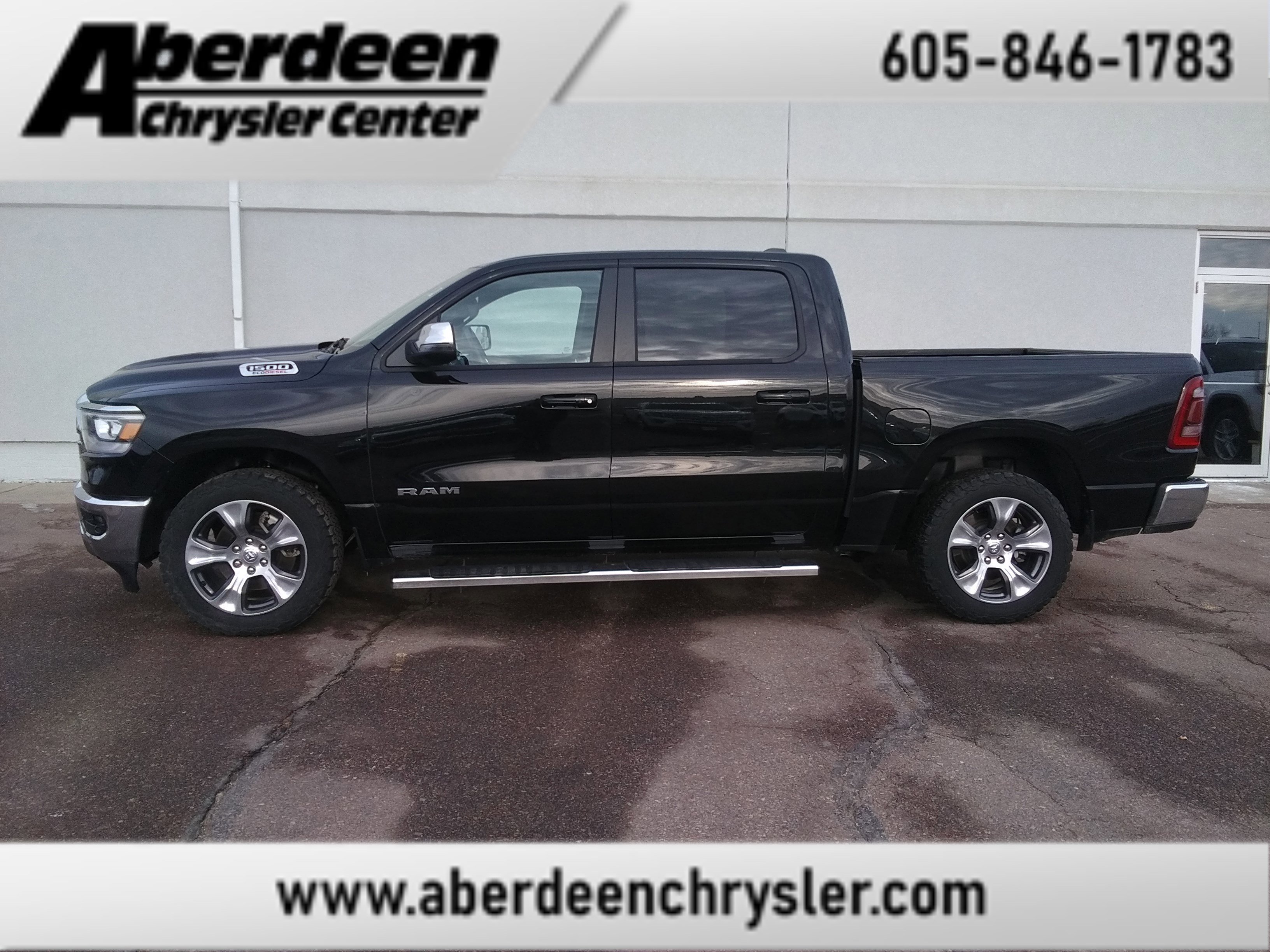 2023 RAM 1500 Laramie 4x4 Crew Cab 5'7's photo