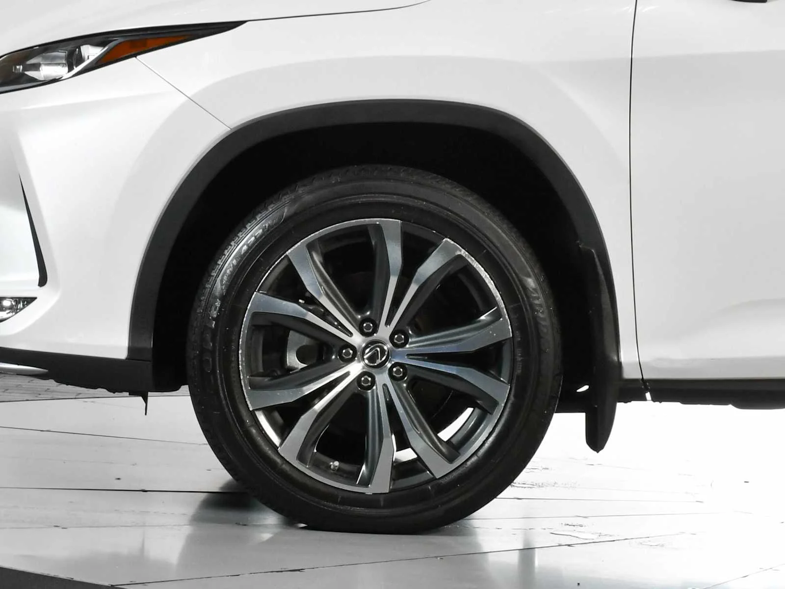 Certified Used 2022 Eminent White Pearl Lexus  image 12