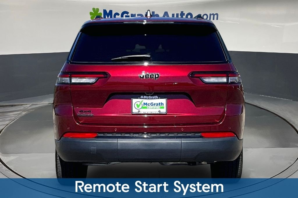 Used 2025 Red Jeep Altitude image 7