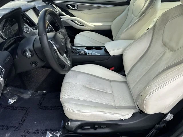 Used 2017 Blue INFINITI 2.0t Premium image 14
