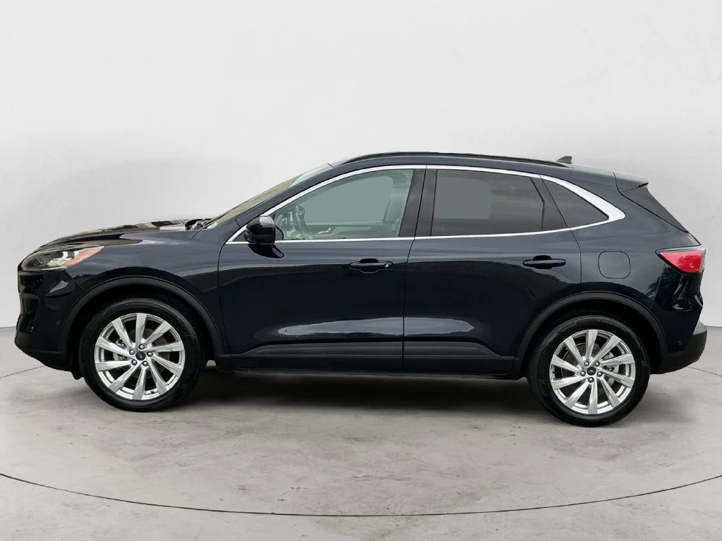 Used 2021 Blue Ford Titanium image 8