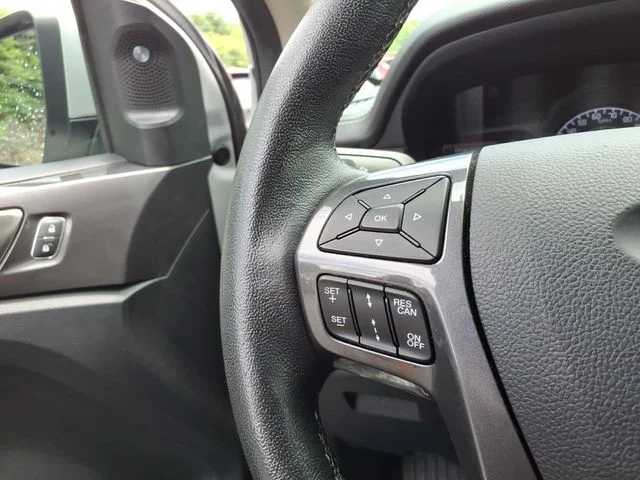 Used 2019 Silver Ford Lariat image 23