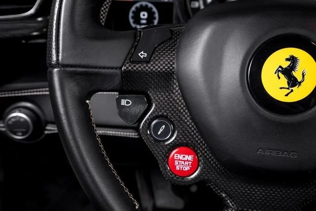 Used 2016 Bianco Avus Ferrari  image 37
