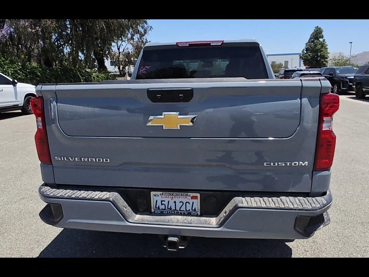 Used 2024 Slate Gray Metallic Chevrolet Custom image 21