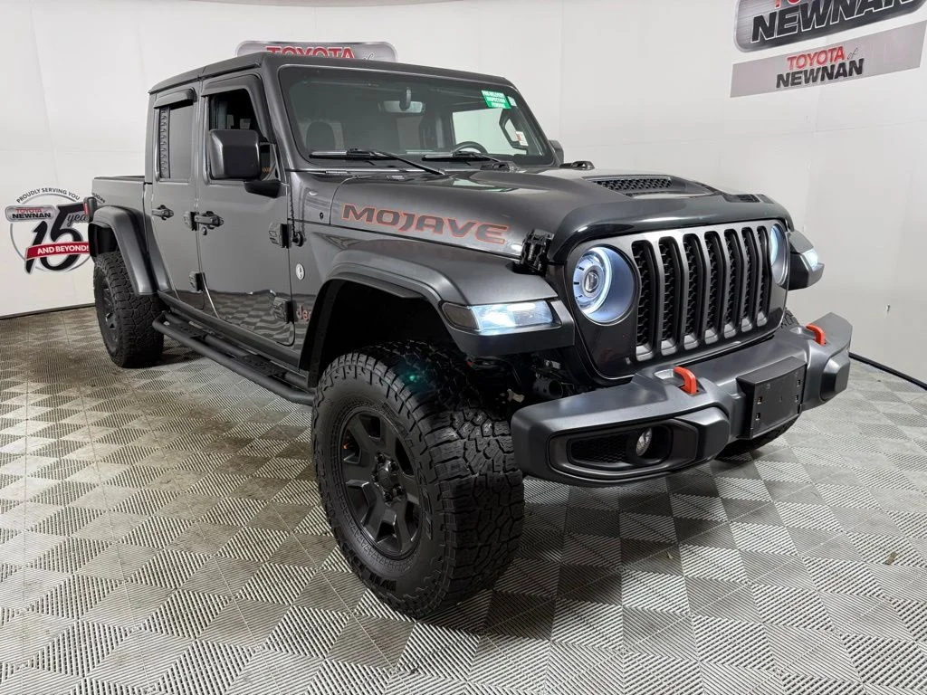 2023 Jeep Gladiator Mojave's photo