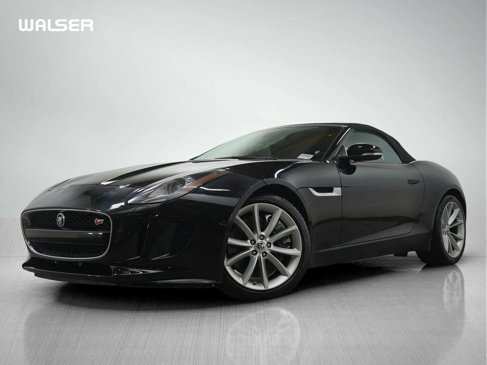 2014 Jaguar F-TYPE S Convertible's photo