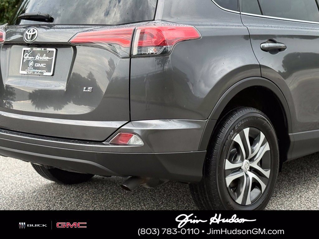 Used 2018 Gray Toyota LE image 15