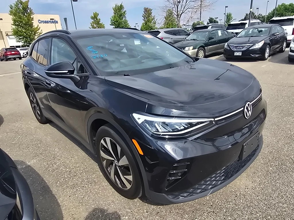 Used 2024 Deep Black Pearl Volkswagen Standard image 20