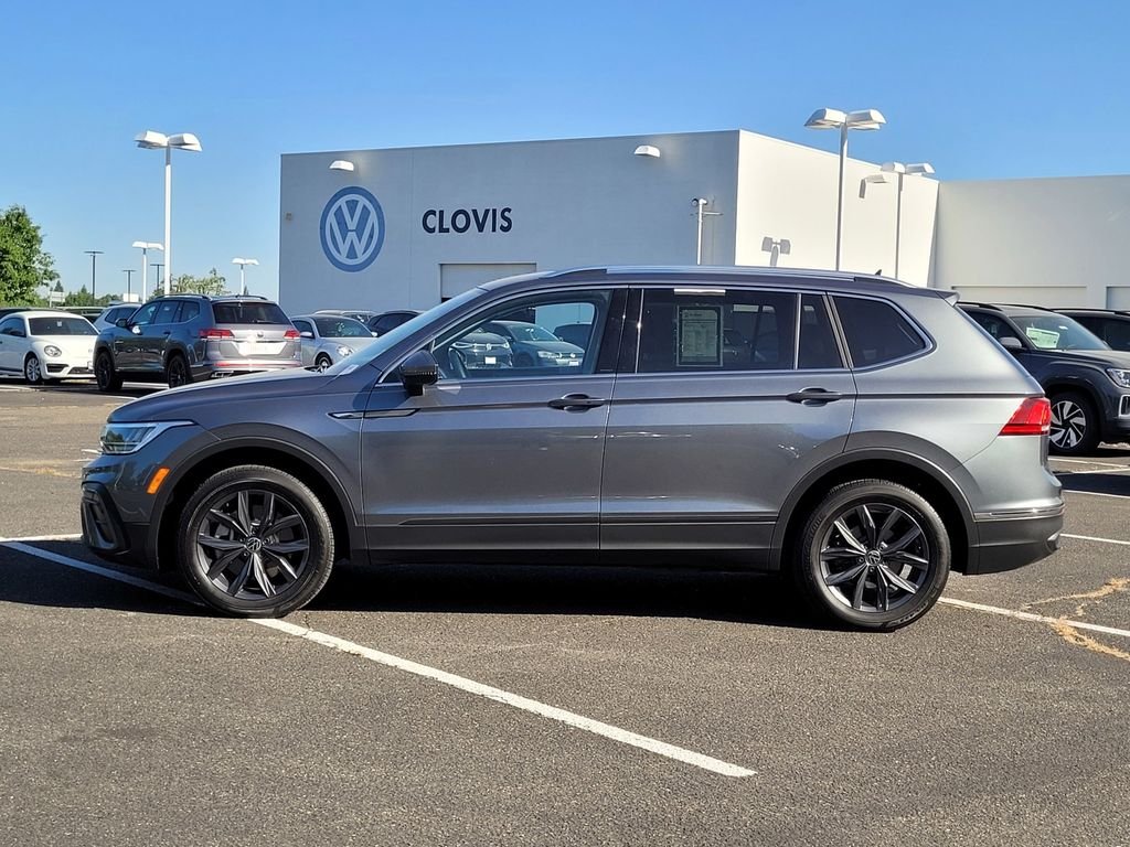 Used 2023 Gray Volkswagen 2.0T SE image 9
