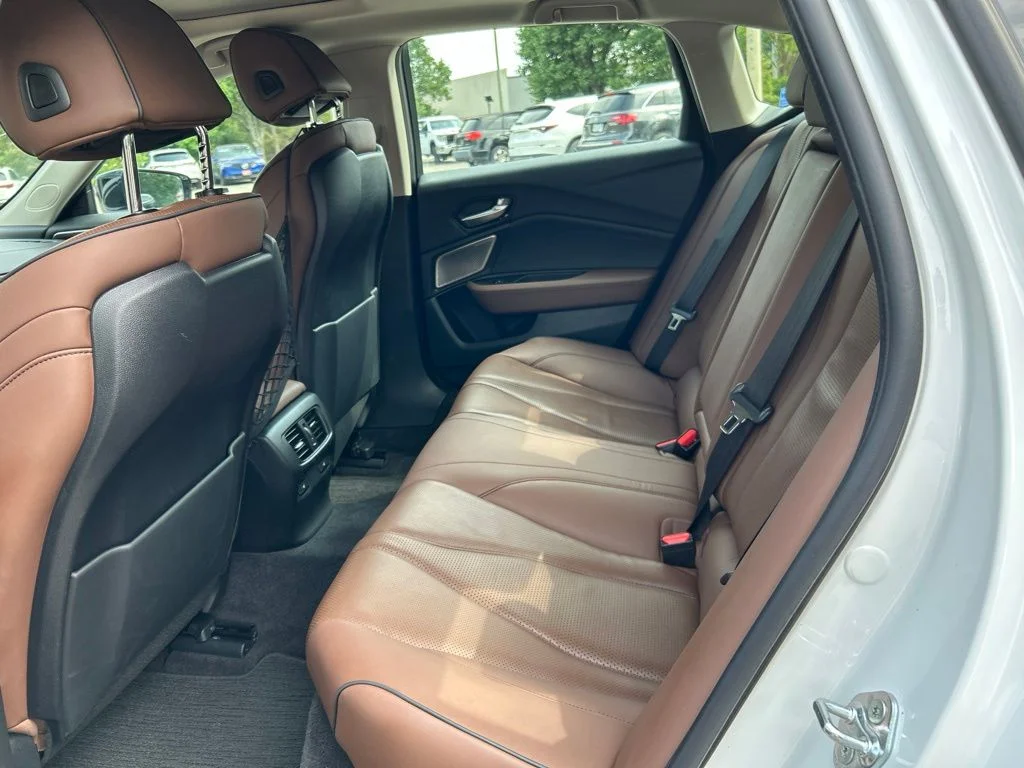 Used 2023 White Acura Advance image 21
