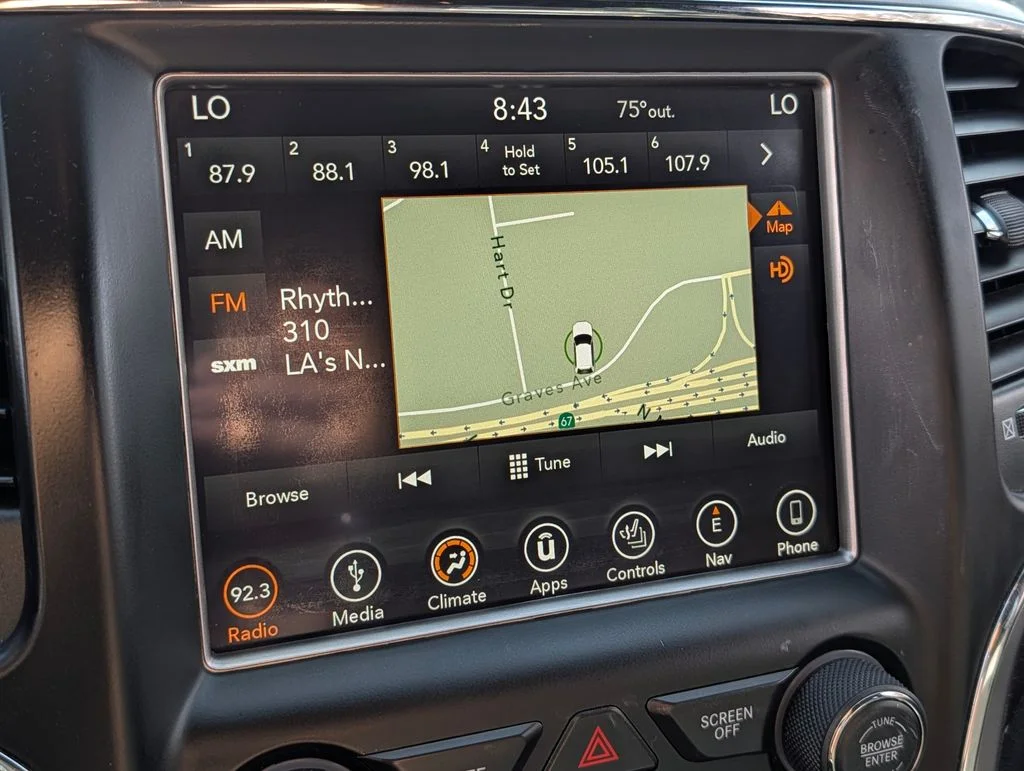 2018 Jeep Grand Cherokee Altitude - Photo 21