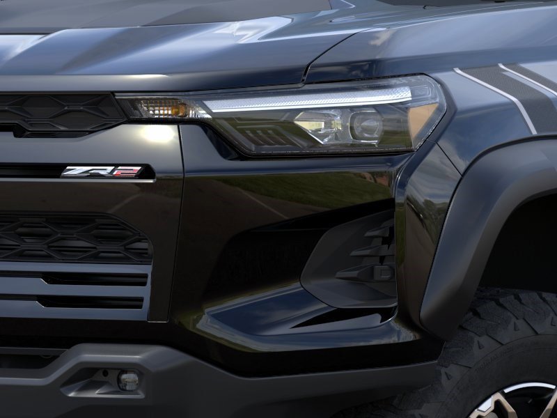 2026 Chevrolet Colorado ZR2 - Photo 10