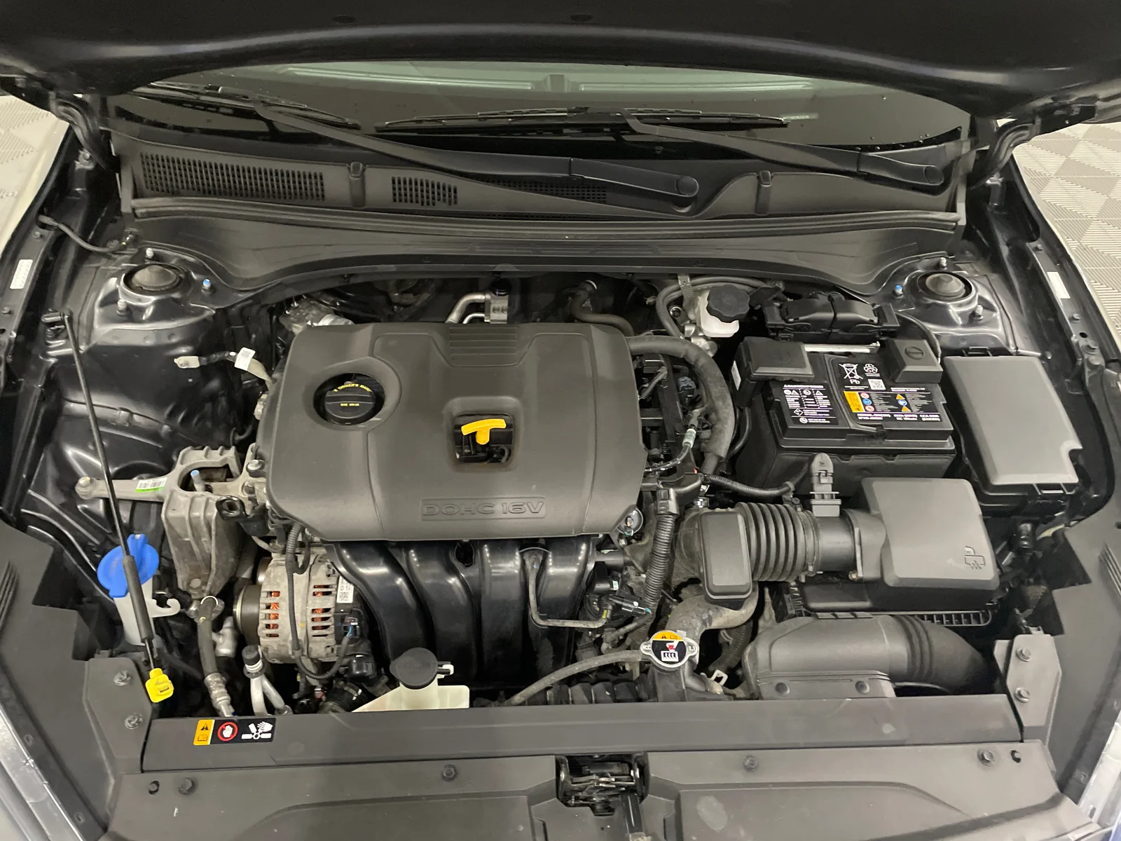 Used 2022 Gravity Gray Kia GT-Line image 30