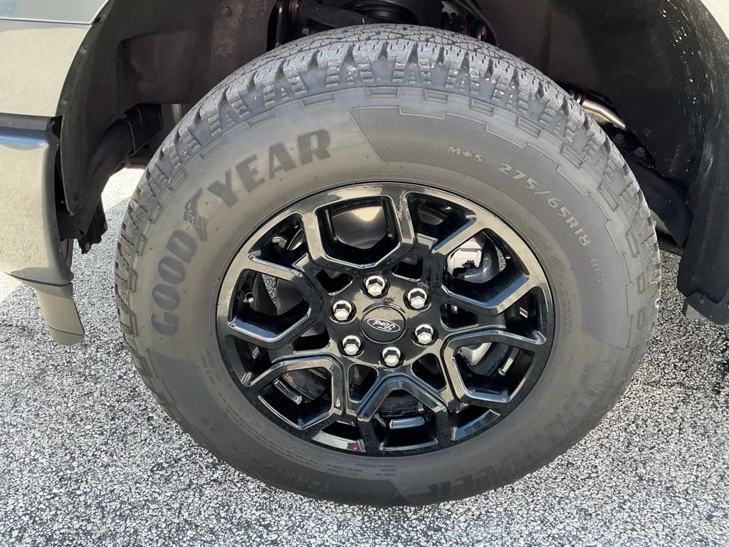 Used 2026 Gray Ford XLT image 21
