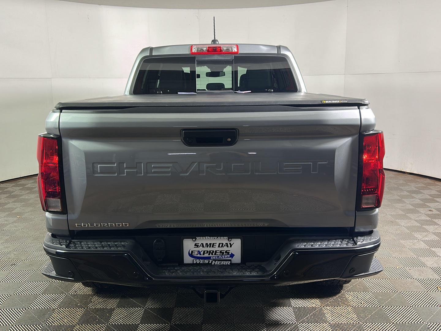 Used 2026 Sterling Gray Metallic Chevrolet 4WD Trail Boss image 7