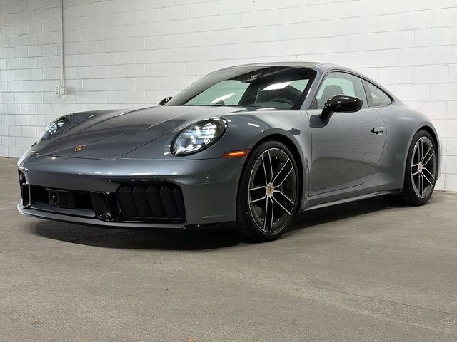 2025 Porsche 911 Carrera GTS