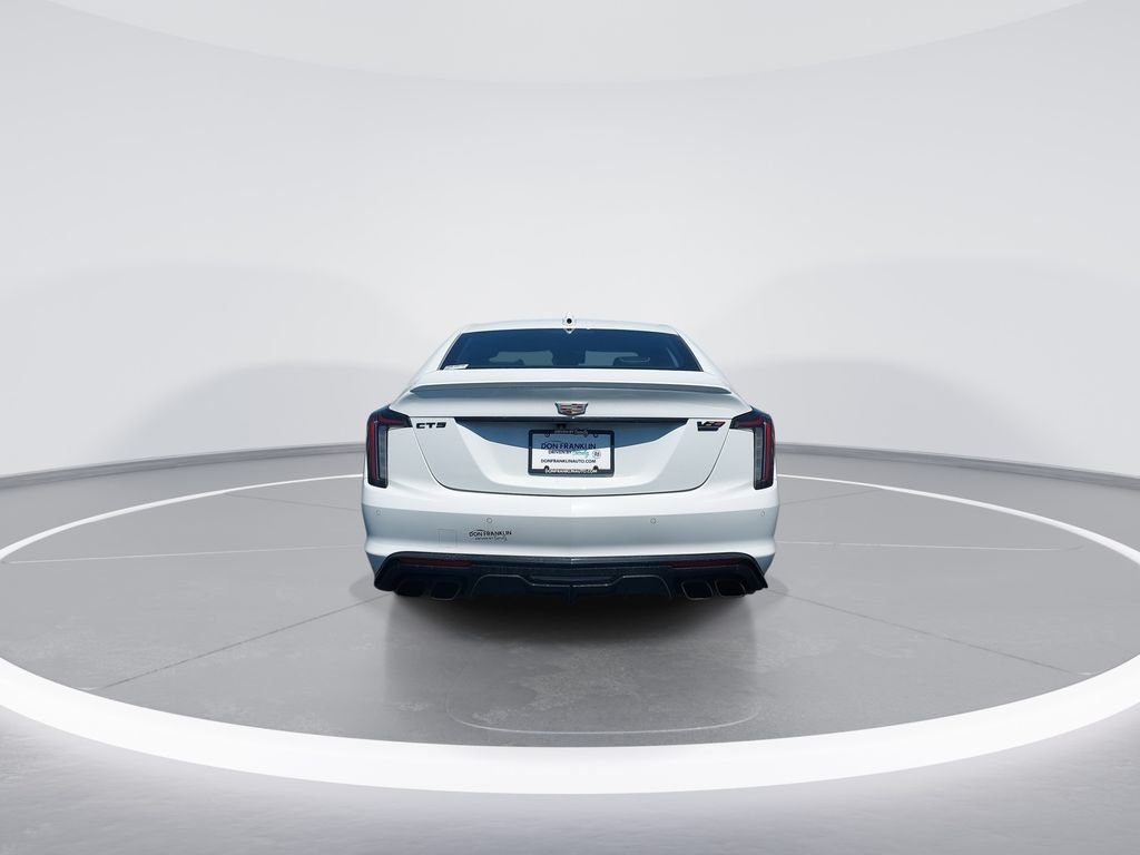 Used 2024 White Cadillac V-Series image 7
