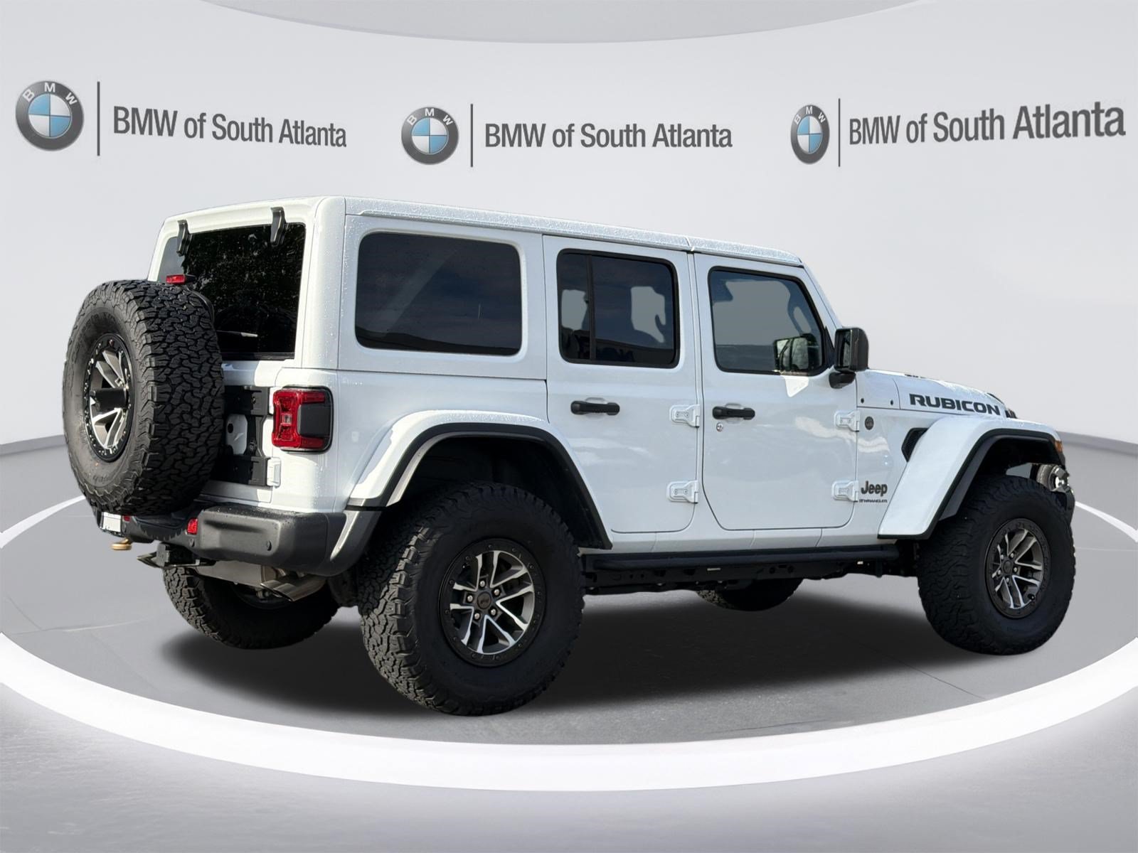 Used 2024 Bright White Clearcoat Jeep Rubicon 392 image 26