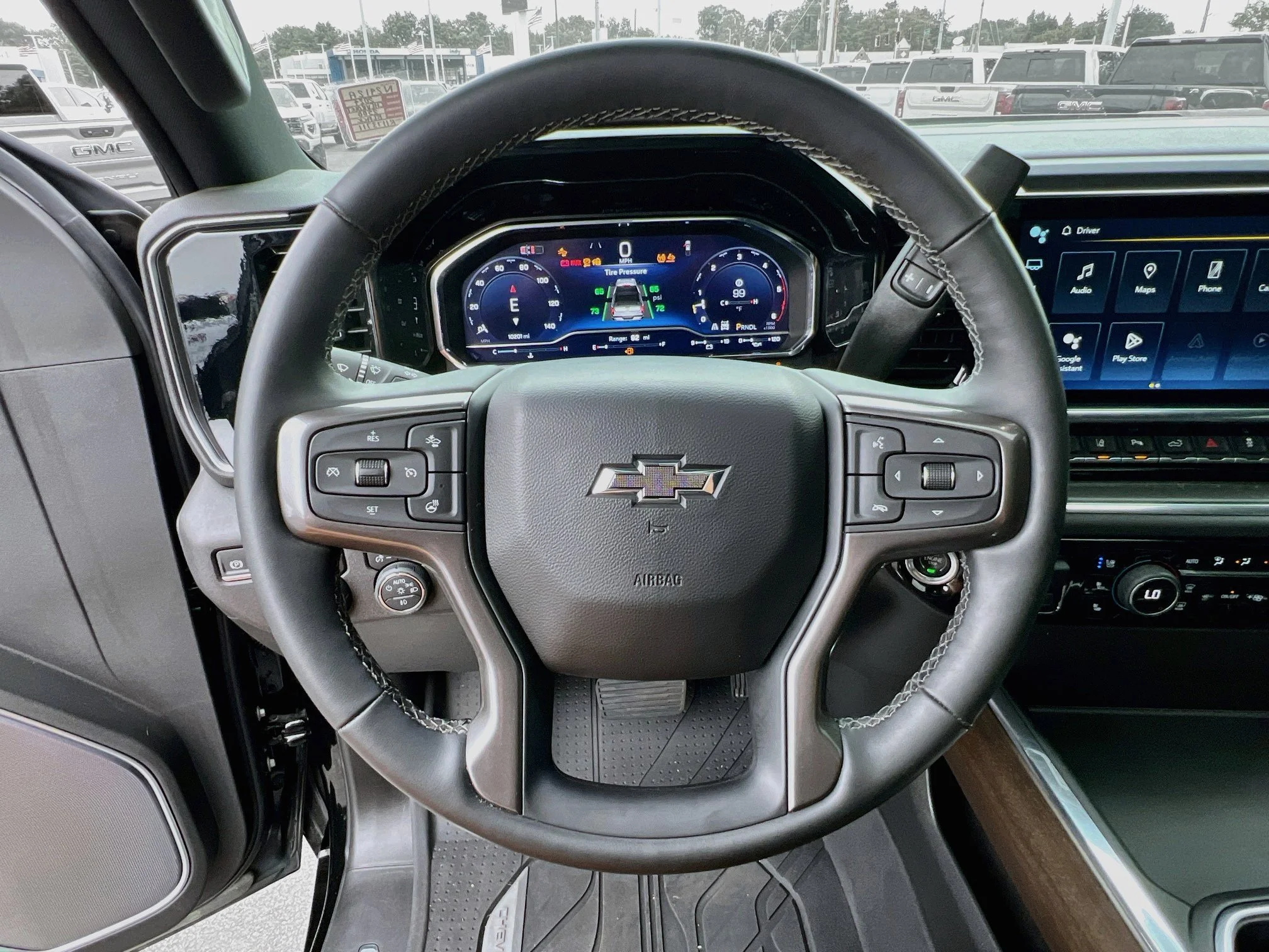 Used 2024 Black Chevrolet HIGH COUNTRY image 12
