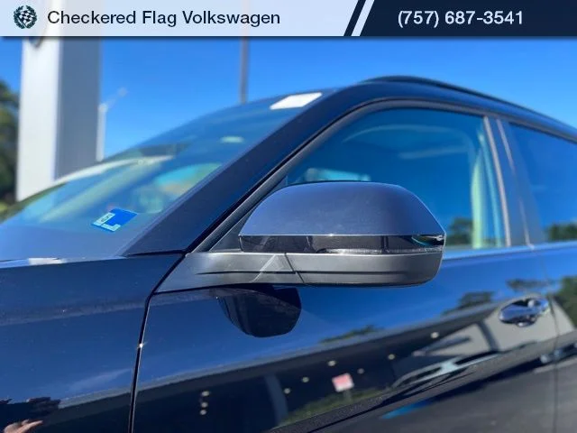 New 2026 Black Volkswagen 2.0T SE w/Technology image 4