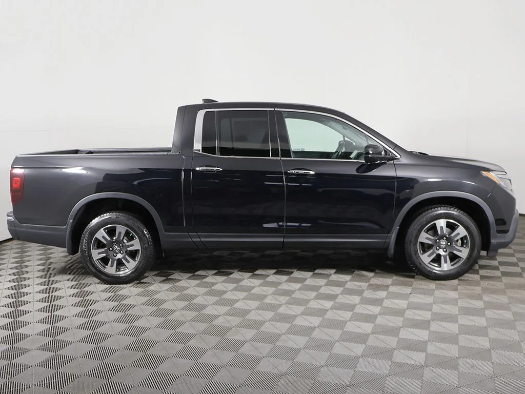 Used 2019 Crystal Black Pearl Honda RTL-E image 21