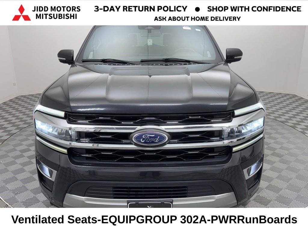 Used 2024 Gray Metallic Ford Limited image 3