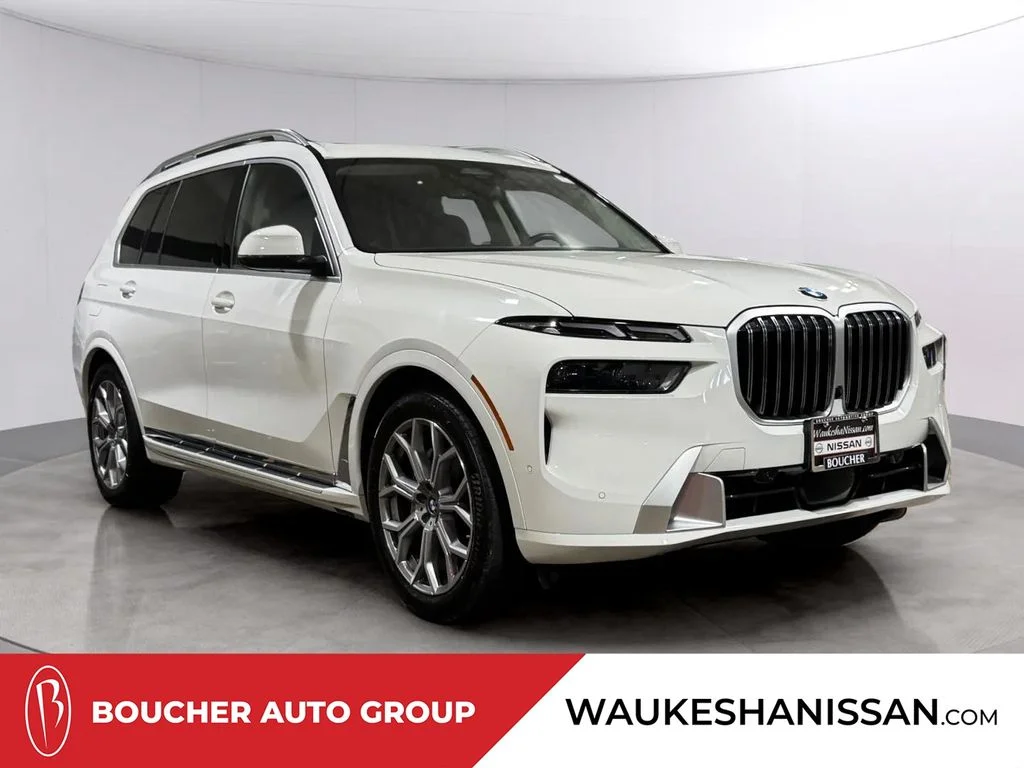 Used 2026 Alpine White BMW xDrive40i image 1