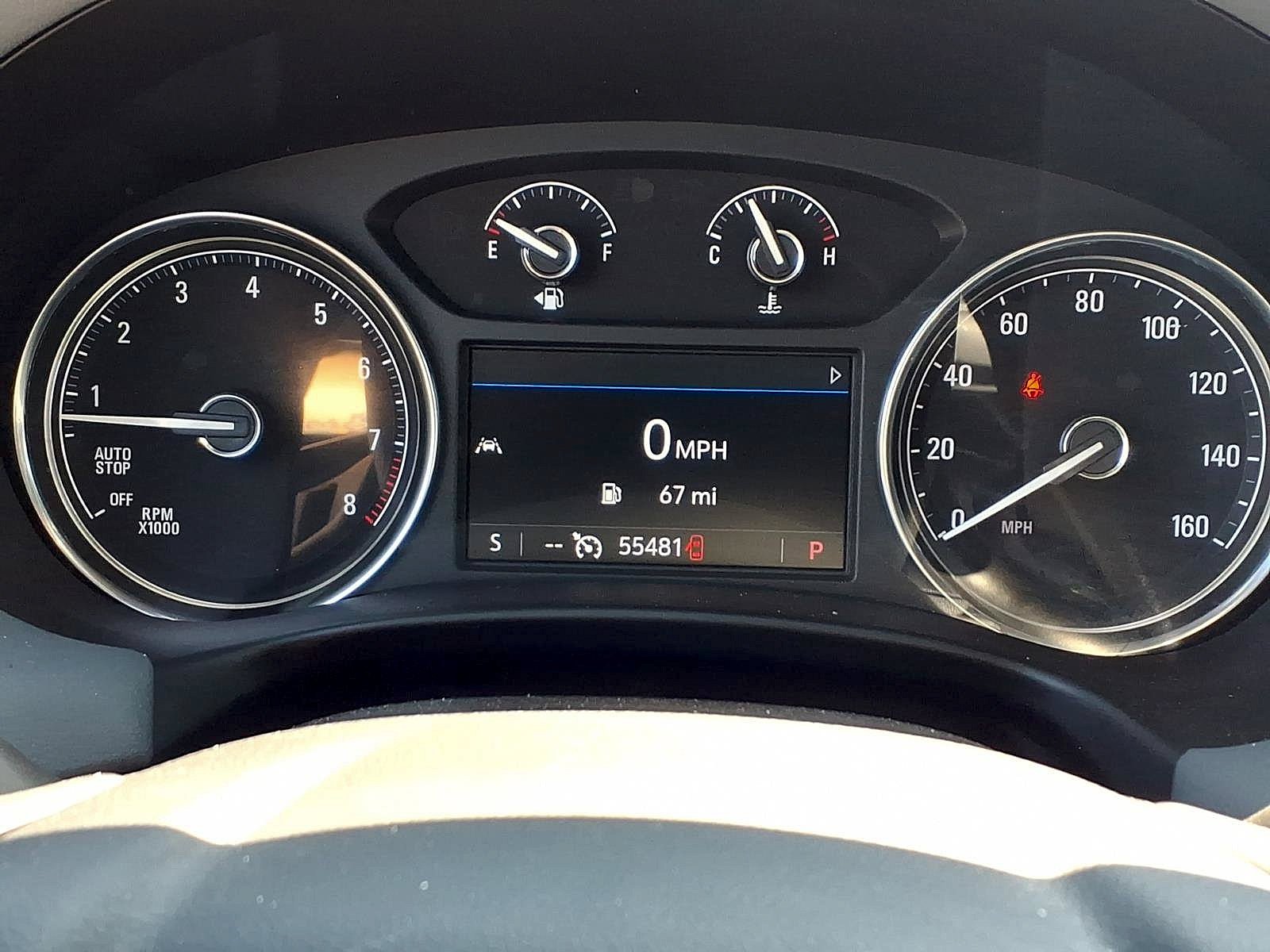 Used 2023 Summit White Buick Essence image 13